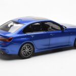 BMW 330i G20 Portimao Sinine Metallic Norev 1:18 - image 3 of 8
