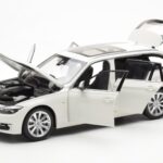 BMW 335i F31 Touring Alpine Valge Paragon 1:18 - image 2 of 8