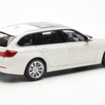 BMW 335i F31 Touring Alpine Valge Paragon 1:18 - image 3 of 8