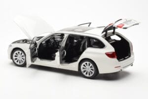 BMW 335i F31 Touring Alpine Valge Paragon 1:18 80432244242 Metall - pilt 5/8