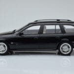 BMW 540 E39 Touring M Package Must Otto 1:18 - image 3 of 6