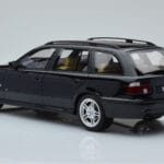 BMW 540 E39 Touring M Package Must Otto 1:18 - image 5 of 6