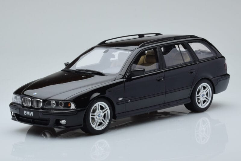 BMW 540 E39 Touring M Package Must Otto 1:18