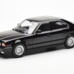 BMW 540i E34 Must Metallic MCG 1:18
