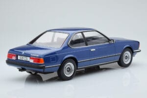 BMW 628 CSi E24 Sinine MCG 1:18 MCG18164 Metall - pilt 2/5