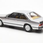 BMW 635 CSi E24 Hõbedane Otto 1:18 - image 5 of 6