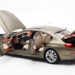 BMW 650i F06 Gran Coupe Frozen Pronks Metallic Paragon 1:18 - image 5 of 8