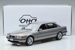 BMW 7 Series E38 750iL Otto 1:18 OT952 Vaik - pilt 6/6