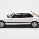 BMW 750iL E38 Asia Exclusive Valge Otto 1:18 - image 3 of 6