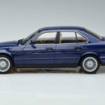 BMW Alpina B10 4.6 E34 Sinine MCG 1:18 MCG18230 Metall - image 3 of 6