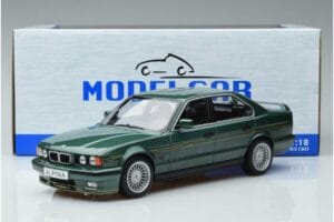 BMW Alpina B10 4.6 E34 Roheline MCG 1:18 MCG18229 Metall - pilt 6/6