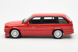 BMW Alpina B3 2.7 E30 Touring Punane Otto 1:18 OT366 Vaik - pilt 3/6