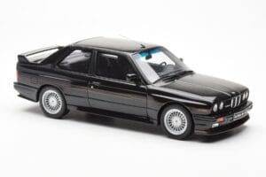 BMW Alpina B6 3.5S M3 E30 Antratsiit Hall Otto 1:18 OT632 Vaik - pilt 4/6