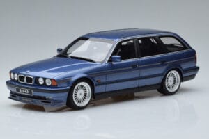 BMW Alpina B10 E34 4.0 Touring Sinine Otto 1:18 OT944 Vaik