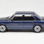 BMW Alpina B7S E12 Turbo Dark Sapphire Sinine Metallik Otto 1:18 - image 3 of 6