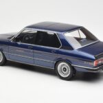 BMW Alpina B7S E12 Turbo Dark Sapphire Sinine Metallik Otto 1:18 - image 5 of 6