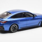 BMW i4 M50 G26 Sinine Otto 1:18 - image 2 of 6