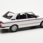 BMW M535i E12 Valge Norev 1:18 - image 2 of 5