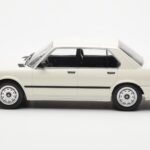 BMW M535i E28 Valge Norev 1:18 - image 3 of 6