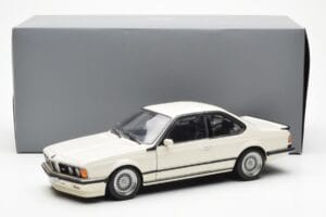 BMW M635 CSi E24 Valge Dealer Edition AUTOart 1:18 80430145829 Metall - pilt 8/8