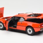 BMW M1 Oranž Metallik Norev 1:18 - image 5 of 8