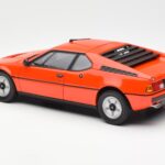BMW M1 Oranž Metallik Norev 1:18 - image 7 of 8