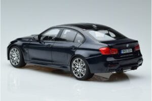 BMW M3 F80 Competition Sinine Norev 1:18 183236 Metall - pilt 6/7