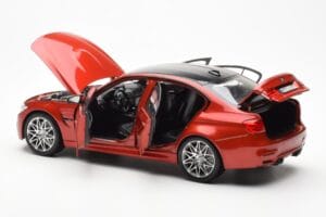 BMW M3 Competition F80 Sakhir Oranž Norev 1:18 80432411553 Metall - pilt 5/8