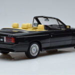 BMW M3 E30 Kabriolett Must Otto 1:18 - image 2 of 6