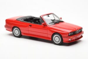 BMW M3 E30 Kabriolett Punane Otto 1:18 OT077 Vaik - pilt 4/6