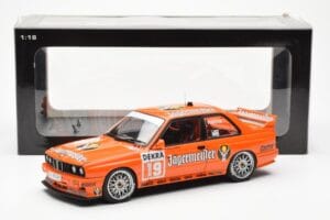 BMW M3 E30 #19 A. Hahne Jägermeister DTM 1992 AUTOart 1:18 89248 Metall - pilt 8/8