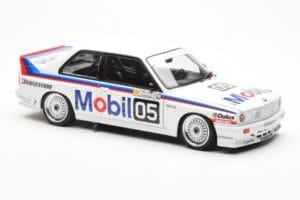BMW M3 E30 #5 P. Brock Mobil ATCC 1988 AUTOart 1:18 88845 Metall - pilt 6/8