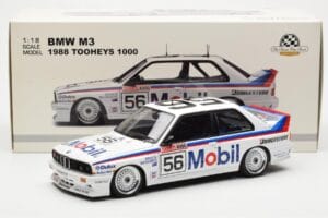 BMW M3 E30 #56 P. Brock / J. Richards Mobil Bathurst 1000 1988 AUTOart 1:18 88847 Metall - pilt 9/9