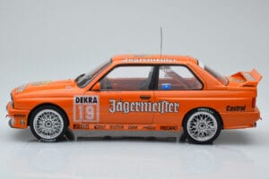 BMW M3 E30 Jagermeister #19 A. Hahne DTM Nurburgring 1992 IXO 1:18 18RMC082A Metall - pilt 3/6