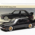 BMW M3 E30 Sport Evolution Must Custom Wheels AUTOart 1:18 - image 8 of 8