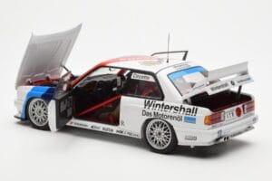 BMW M3 E30 #3 J. Cecotto Warsteiner DTM 1991 AUTOart 1:18 89145 Metall - pilt 5/8