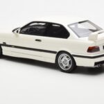 BMW M3 E36 Lightweight Valge Otto 1:18 - image 5 of 6
