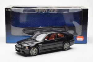 BMW M3 E46 Must AUTOart 1:18 70541 Metall - pilt 8/8