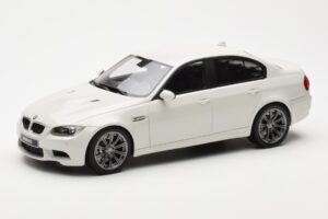 BMW M3 E90 Sedaan Valge GT Spirit 1:18