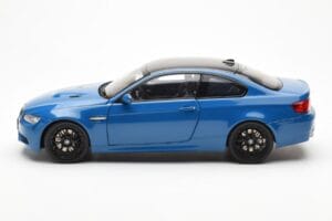 BMW M3 E92 Laguna Seca Blue Kyosho 1:18 08734LBL Metall - pilt 4/8