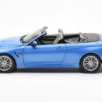 BMW M4 F83 Kabriolett Yas Marina Sinine Paragon 1:18 - image 4 of 8
