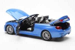 BMW M4 F83 Kabriolett Yas Marina Sinine Paragon 1:18 80432339612 Metall - pilt 5/8