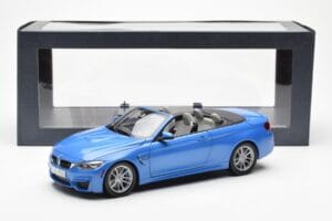 BMW M4 F83 Kabriolett Yas Marina Sinine Paragon 1:18 80432339612 Metall - pilt 8/8
