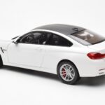 BMW M4 F82 Frozen Brilliant Valge Paragon 1:18 - image 7 of 8