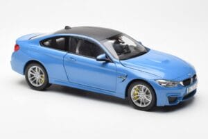 BMW M4 F82 Yas Marina Sinine Paragon 1:18 PA-97102 Metall - pilt 6/8