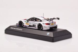 BMW M4 F82 #77 M. Tomczyk BMW M Performance Parts DTM 2015 Minichamps 1:43 80422405594 Metall - pilt 3/4
