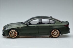BMW M5 F90 CS GT Spirit 1:18 GT372 Vaik - pilt 3/6