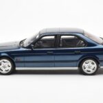 BMW M5 E34 Sinine Metallic Otto 1:18 - image 3 of 6