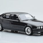 BMW M5 E34 Hartge Must Otto 1:18 - image 6 of 6
