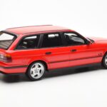 BMW M5 E34 Touring Punane Otto 1:18 - image 2 of 6